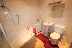 ENSUITE - click for photo gallery